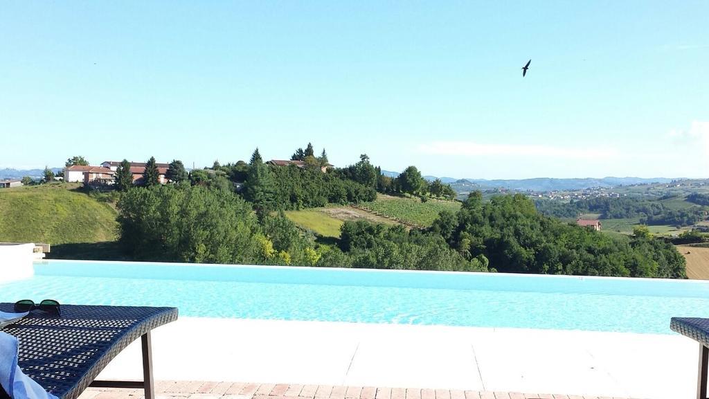 Alta Villa The Countryhouse Adults Only Boutique Bnb Vigliano d'Asti Екстер'єр фото