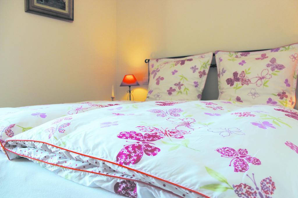 Alta Villa The Countryhouse Adults Only Boutique Bnb Vigliano d'Asti Номер фото
