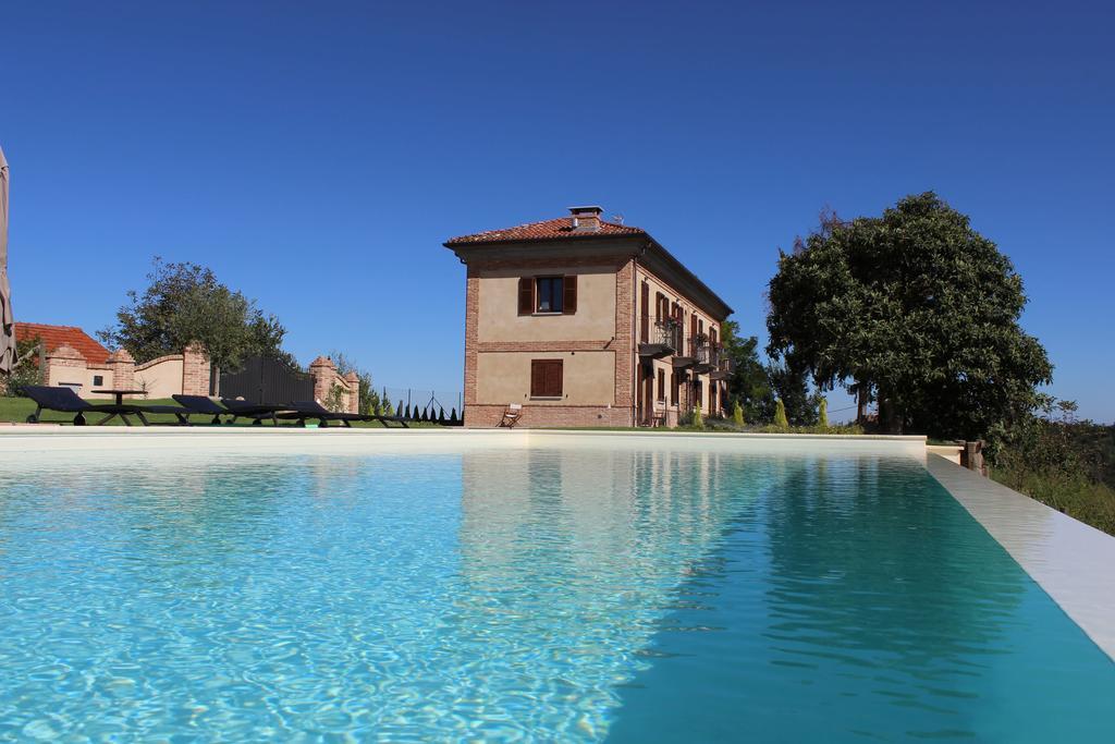Alta Villa The Countryhouse Adults Only Boutique Bnb Vigliano d'Asti Екстер'єр фото