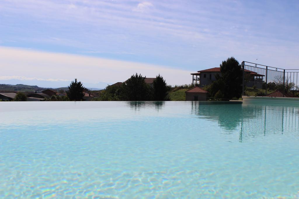 Alta Villa The Countryhouse Adults Only Boutique Bnb Vigliano d'Asti Екстер'єр фото