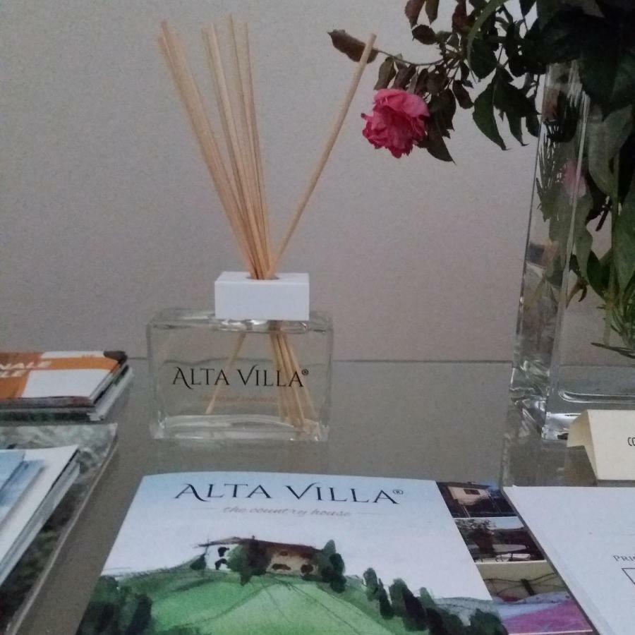 Alta Villa The Countryhouse Adults Only Boutique Bnb Vigliano d'Asti Екстер'єр фото