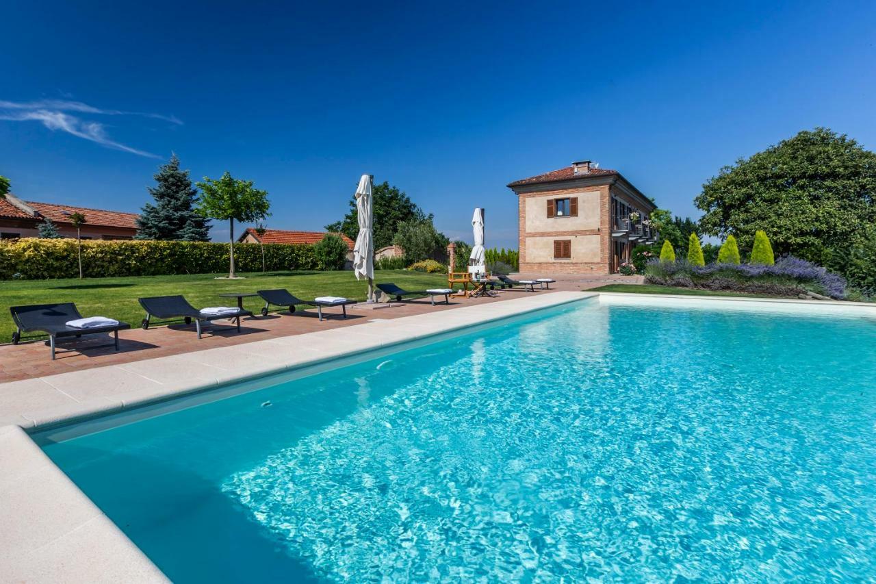 Alta Villa The Countryhouse Adults Only Boutique Bnb Vigliano d'Asti Екстер'єр фото